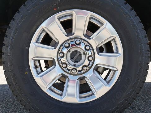 Used 2020 Ford F250 Platinum w/ FX4 Off-Road Package image 76