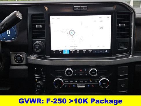 New 2026 Ford F250 Platinum w/ FX4 Off-Road Package AWD/4WD image 15