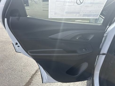 New 2025 Chevrolet TrailBlazer LT w/ LT Cold Weather Package image 13