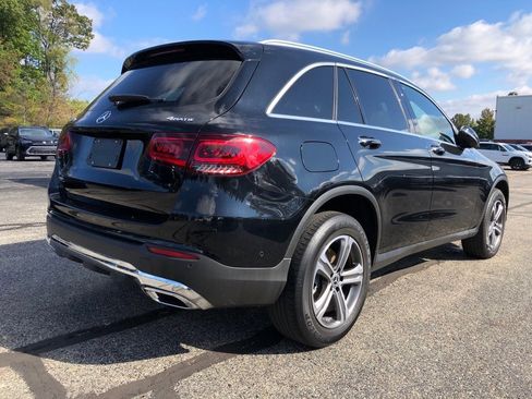 Used 2022 Mercedes-Benz GLC 300 4MATIC w/ Premium Package Lite image 6