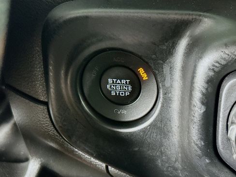 Used 2023 Jeep Wrangler Sport image 20