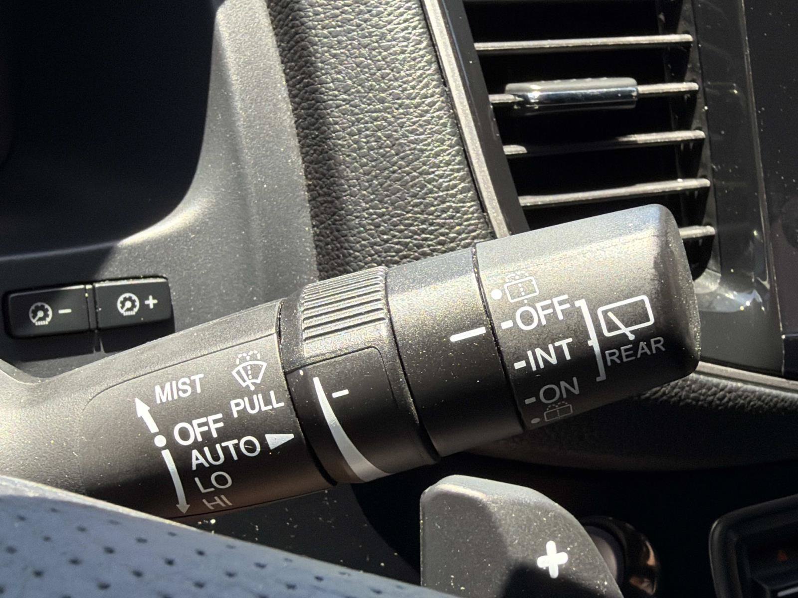 Used 2022 Honda Passport Elite image 29