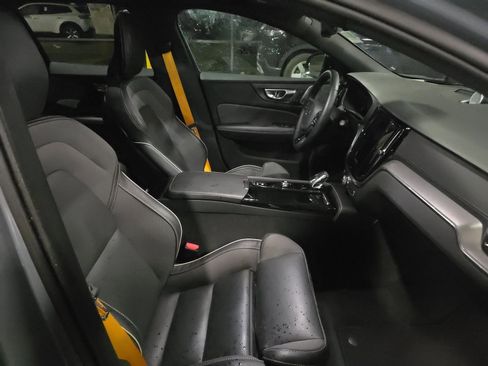 Used 2024 Volvo V60 T8 Polestar image 8