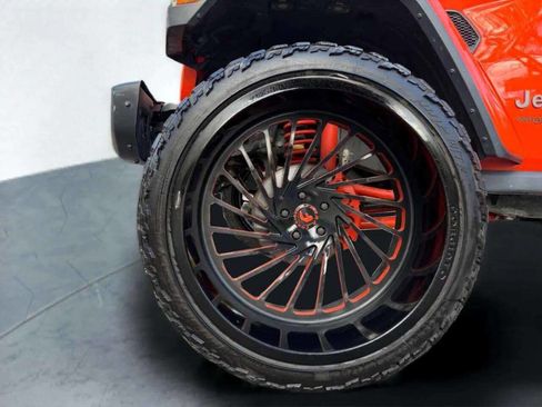 Used 2019 Jeep Wrangler Unlimited Rubicon image 38