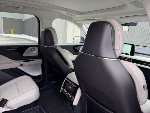 New 2026 Lincoln Aviator Reserve image 22