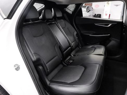 Used 2024 Kia EV6 Light RWD image 39
