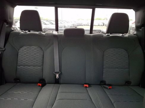 New 2026 RAM 1500 Express AWD/4WD image 14