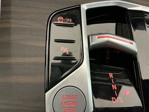 New 2026 BMW X5 sDrive40i w/ M Sport Package image 12