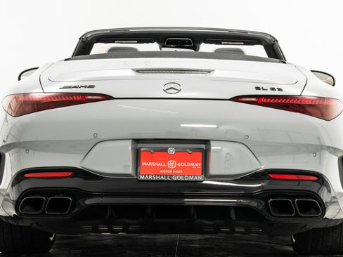 Used 2023 Mercedes-Benz SL 63 AMG AMG Roadster -Performance Line image 8