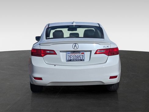 Used 2014 Acura ILX w/ Technology Package image 5