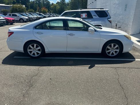 Used 2007 Lexus ES 350 w/ Premium Plus Pkg FWD image 13