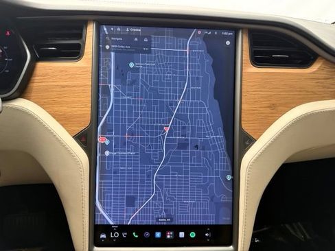 Used 2018 Tesla Model X 75D AWD/4WD image 26