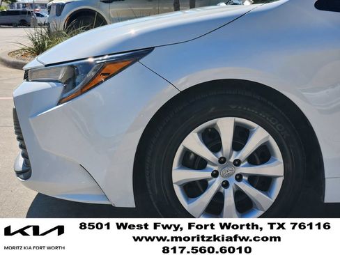 Used 2023 Toyota Corolla LE FWD image 8