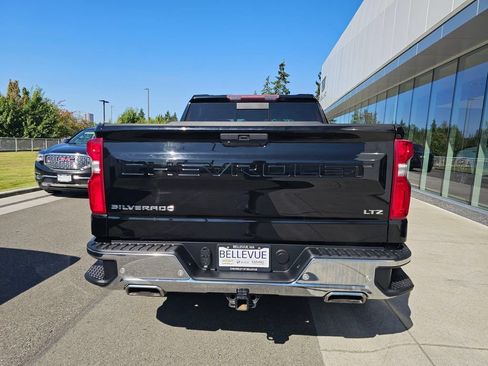 Used 2019 Chevrolet Silverado 1500 LTZ w/ LTZ Premium Package AWD/4WD image 4