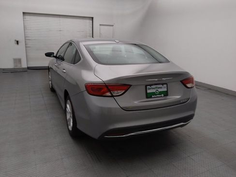 Used 2015 Chrysler 200 Limited w/ Convenience Group FWD image 6
