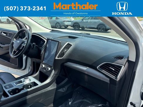 Used 2021 Ford Edge SEL w/ Convenience Package AWD/4WD image 21