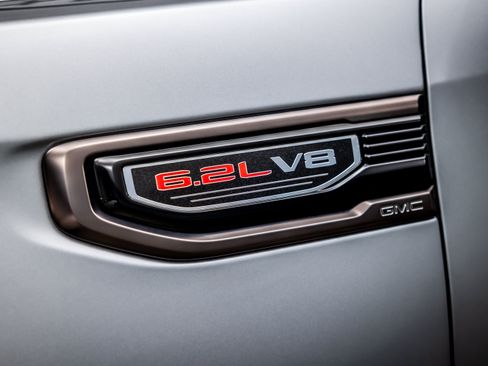 Used 2023 GMC Sierra 1500 AT4X w/ AT4X AEV Edition AWD/4WD image 15