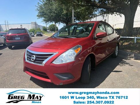 Used 2017 Nissan Versa SV FWD image 7