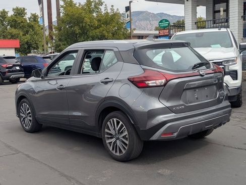 Used 2024 Nissan Kicks SV image 6