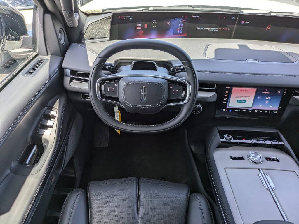 New 2027 Lincoln Navigator Reserve w/ Jet Appearance Package AWD/4WD image 17