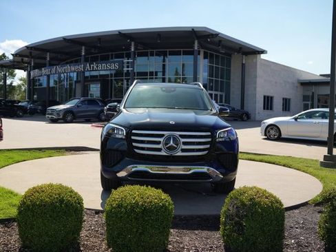 Certified 2026 Mercedes-Benz GLS 450 4MATIC image 2
