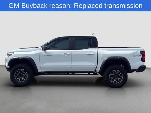 Used 2024 Chevrolet Colorado ZR2 w/ Safety Package AWD/4WD image 3