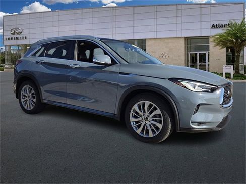 Used 2023 INFINITI QX50 Luxe image 2