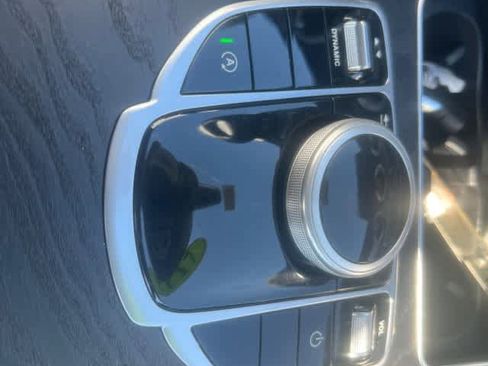 Used 2017 Mercedes-Benz C 300 Sedan image 28