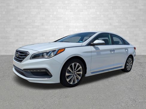 Used 2015 Hyundai Sonata Sport w/ Option Group 03 FWD image 5