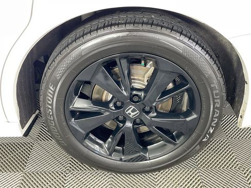 Used 2024 Honda Odyssey Sport image 35