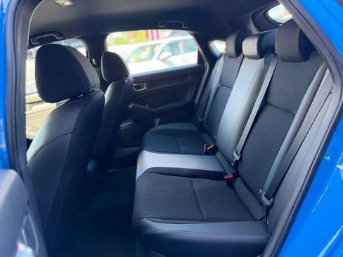Used 2025 Honda Civic Sport image 18