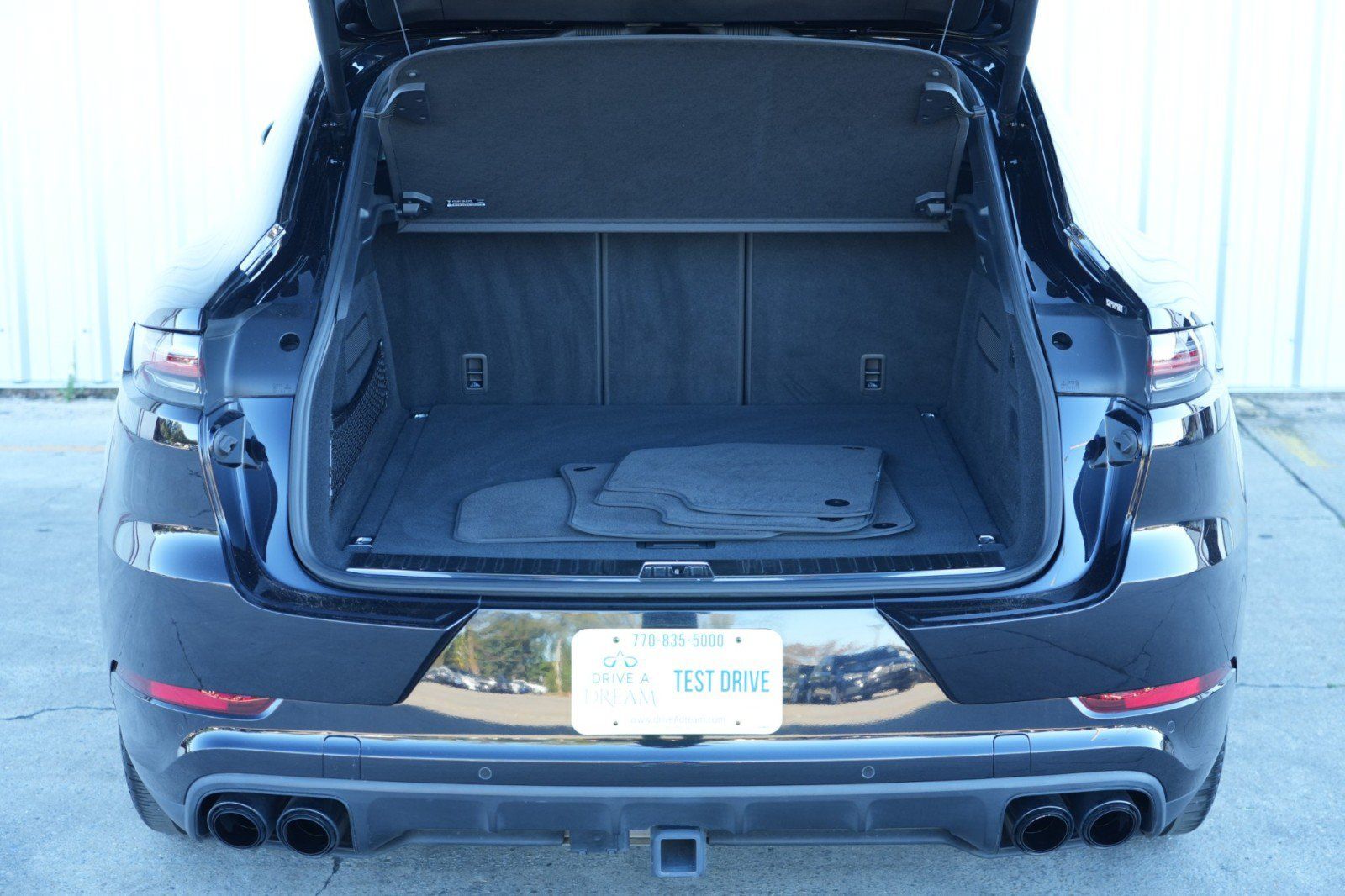 Used 2021 Porsche Cayenne Turbo S AWD/4WD image 10