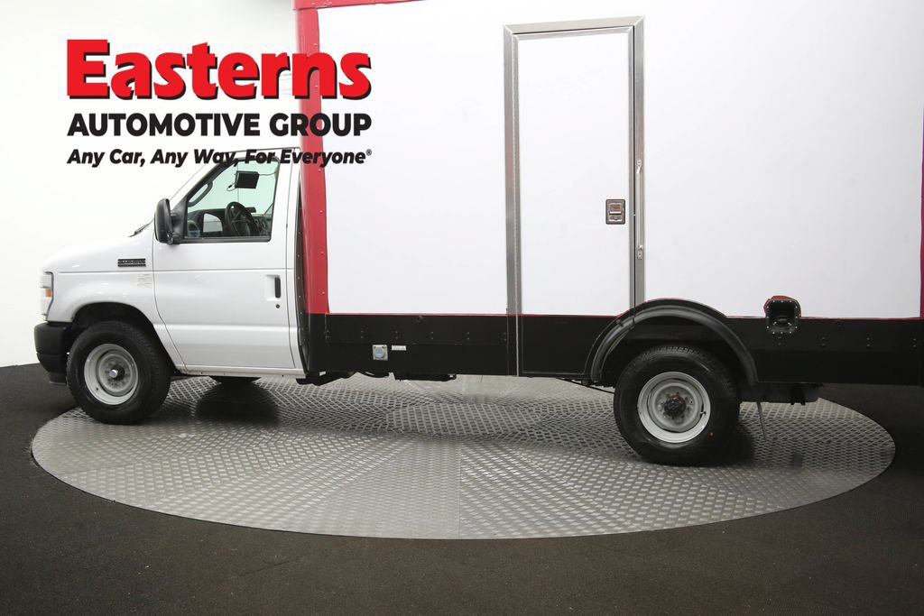 Used 2023 Ford E-350 and Econoline 350 Super Duty w/ Power Windows & Locks Group RWD image 61