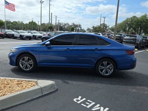 Used 2023 Volkswagen Jetta SE image 19