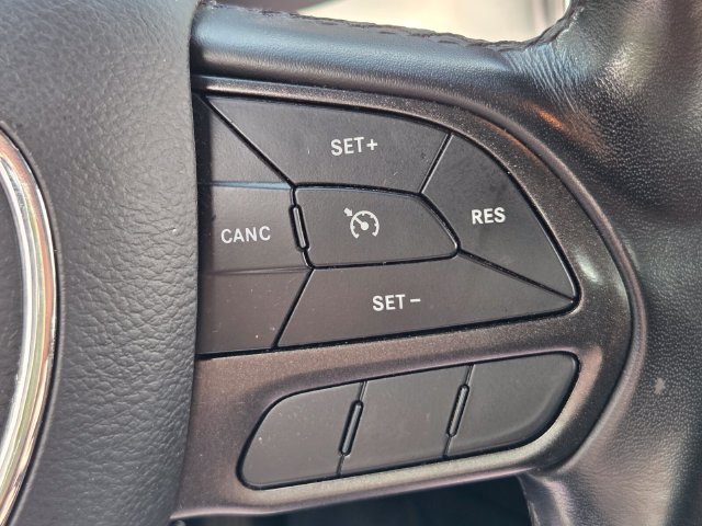 Used 2023 Dodge Charger SXT RWD image 28