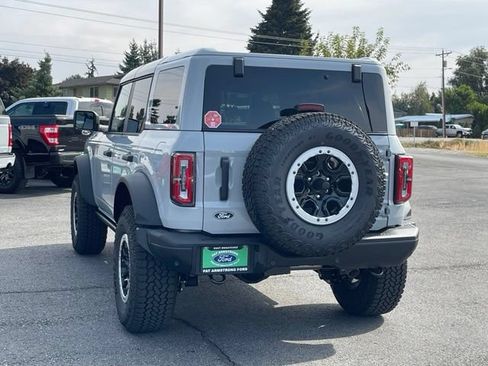 New 2026 Ford Bronco Badlands AWD/4WD image 3