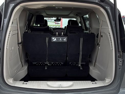 Certified 2021 Chrysler Pacifica Limited w/ Uconnect Theater Family Group image 25