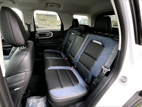 New 2025 Ford Bronco Sport Outer Banks image 10