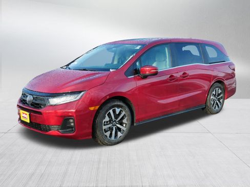 Certified 2026 Honda Odyssey EX-L image 3