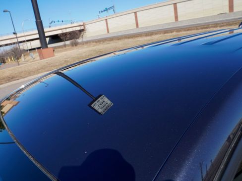 Used 2023 Chevrolet Equinox LT image 35