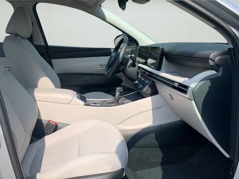 Used 2026 Hyundai Tucson SE FWD image 36
