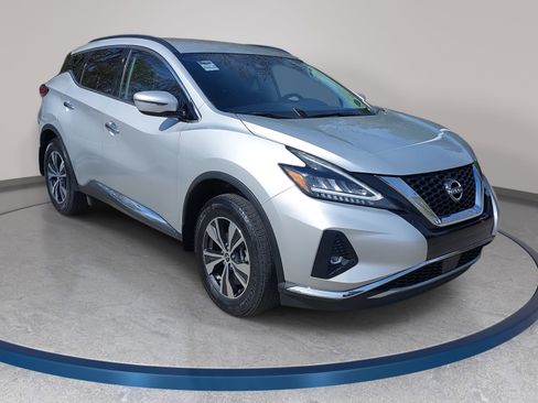 Used 2024 Nissan Murano SV image 3