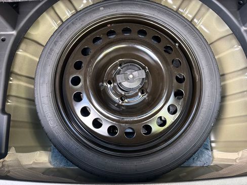 Used 2025 Chevrolet Equinox ACTIV image 34