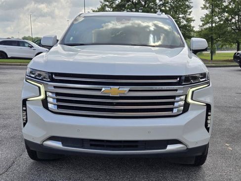 Used 2024 Chevrolet Tahoe High Country w/ Premium Package 2 AWD/4WD image 2