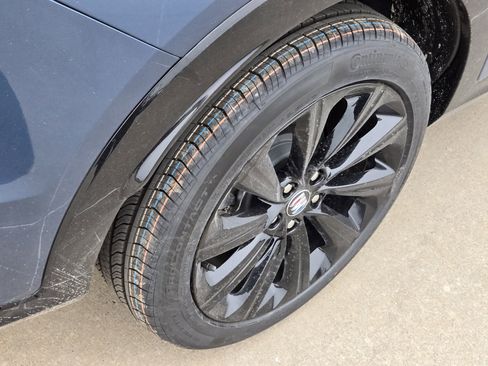 New 2026 Buick Envista Sport Touring FWD image 6