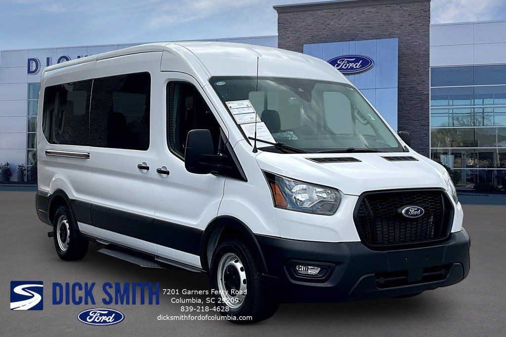 Used 2025 Ford Transit 350 XL RWD image 3