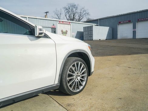 Used 2019 Mercedes-Benz GLA 250 GLA 250 image 28