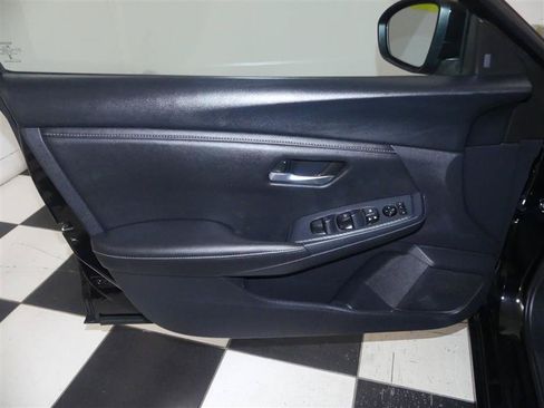 Used 2025 Nissan Sentra SV FWD image 24