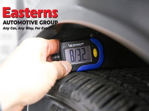 Used 2021 Nissan Rogue Sport S AWD/4WD image 26