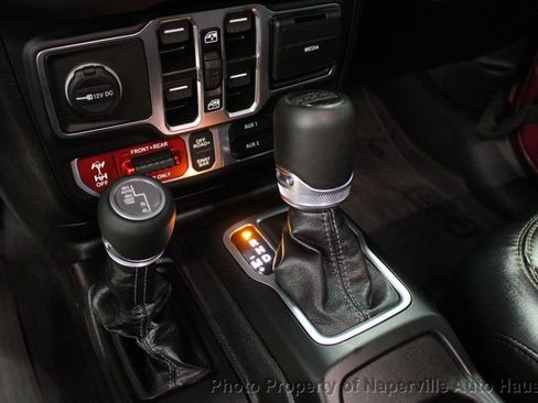 Used 2024 Jeep Wrangler Unlimited Rubicon 392 image 34